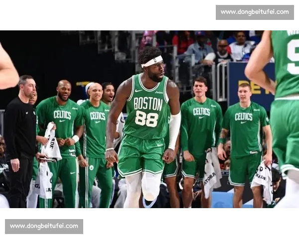 绿军凯尔特人对决活塞强强碰撞检验东部格局走向新赛季关键一战前瞻